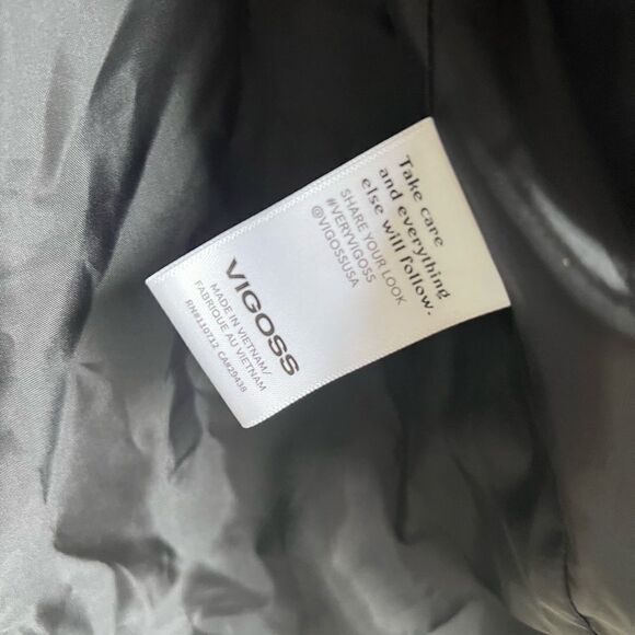 Vigoss black vegan leather puffer vest, size large. - Picture 4 of 5